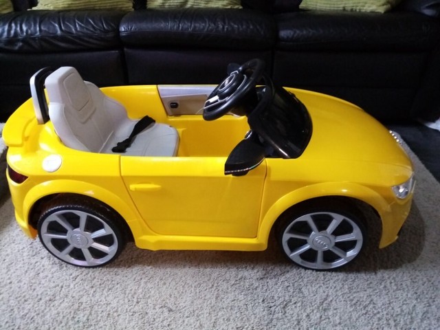 audi tt rs 6v battery powered ride on